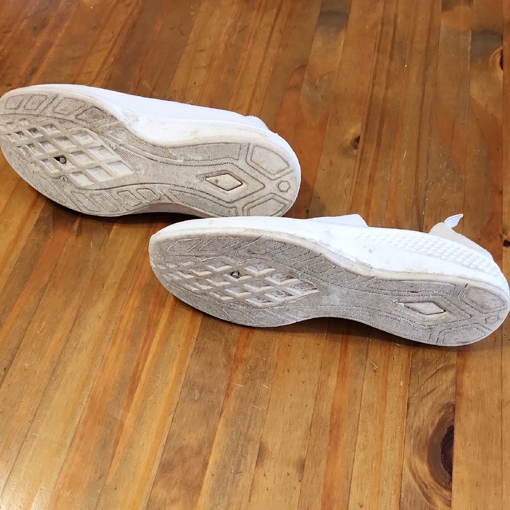 Slip-Ons! The Amazing Life Hack You Didn't Know You So Desperately Needed! - Picture 4 of 6